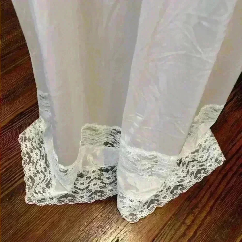 Vintage Llise Stevens White Lace Nightgown Cape Sz Medium - Picture 5 of 9